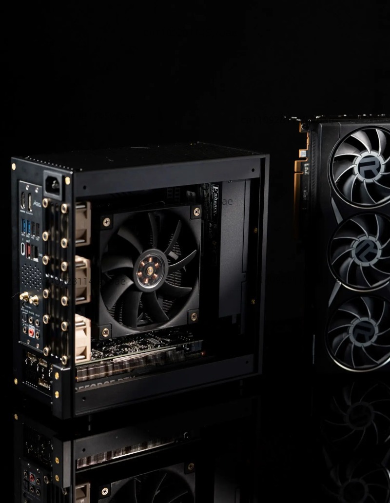LP P6 ITX Case Aluminum CNC Mi - огляд і ціна Sff Mini Itx Cnc Aluminum Chassis