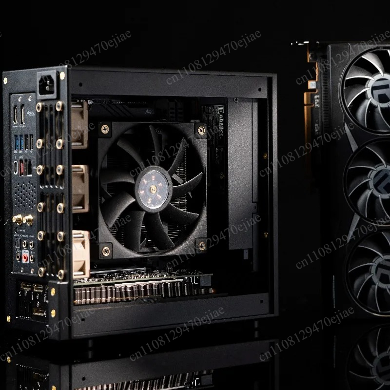 LP P6 CNC Aluminum Mini ITX Ca - огляд і ціна Sff Mini Itx Cnc Aluminum Chassis