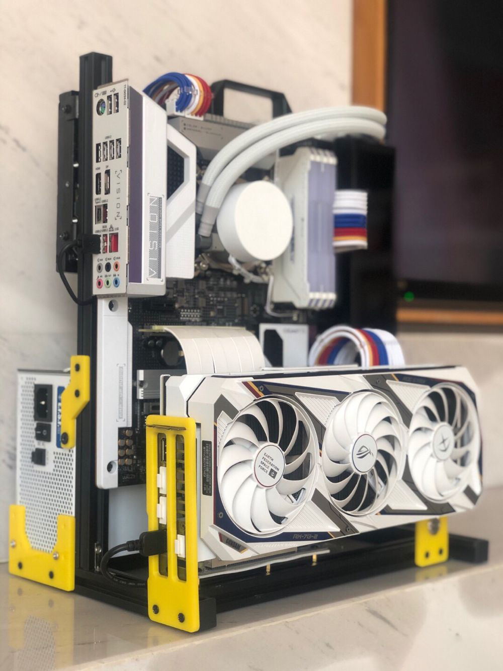 ATX EATX PC Test Bench Handle  - огляд і ціна Aluminum Open Frame Test Bench Water Cooling